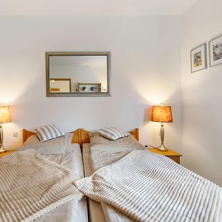 Zum Plauderbaum Apartment *